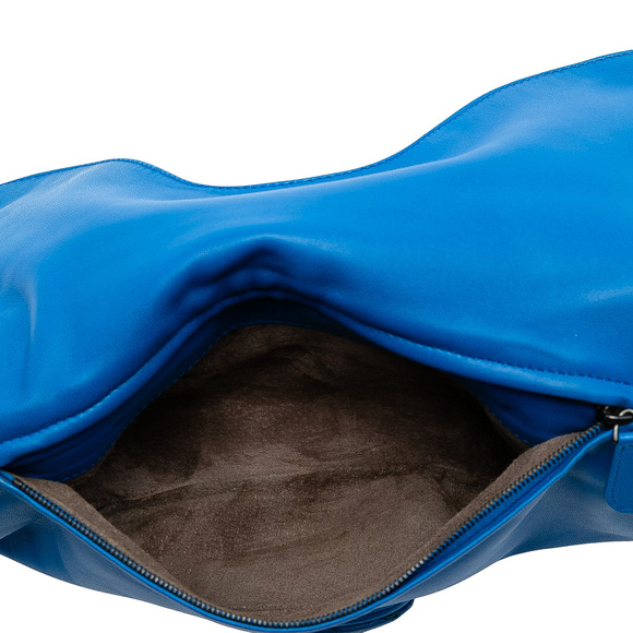 Pre-Loved Bottega Veneta Nappa Intrecciato Turn Lock Clutch - Picture 4 of 8